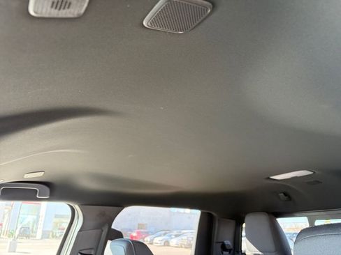 Used 2025 Toyota Tacoma SR5 image 25