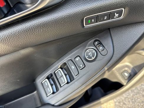 Used 2022 Honda Accord EX-L image 12