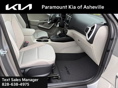 New 2025 Kia Soul LX image 16