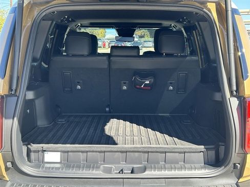 Used 2024 Toyota Land Cruiser image 15