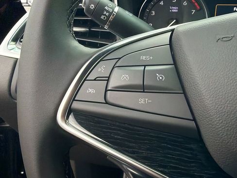 New 2026 Cadillac XT5 Premium Luxury FWD image 37