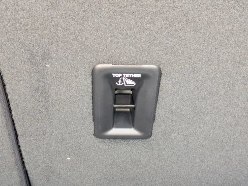 New 2026 Chevrolet Equinox LT w/ Safety and Technology Package FWD image 31