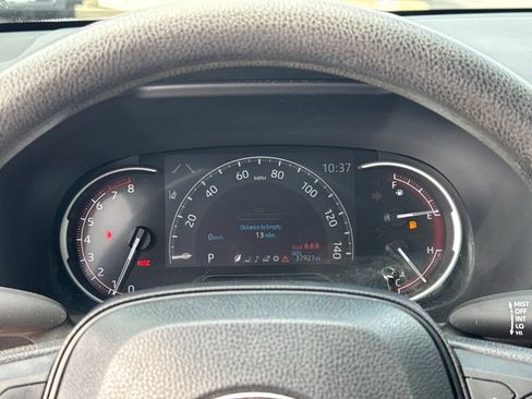 Used 2023 Toyota RAV4 LE FWD image 41