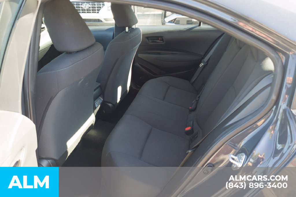 Used 2024 Toyota Corolla LE FWD image 16