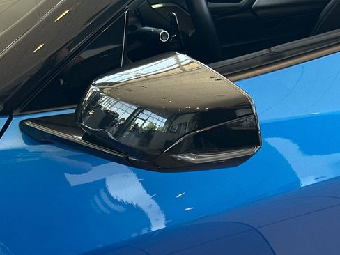 Used 2024 Chevrolet Corvette Stingray Preferred Conv w/ Stealth Interior Trim Package RWD image 7