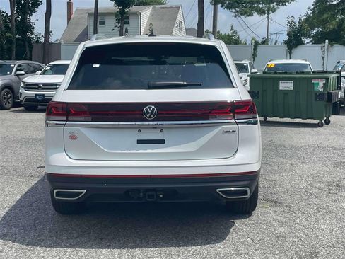 New 2024 Volkswagen Atlas SEL image 7
