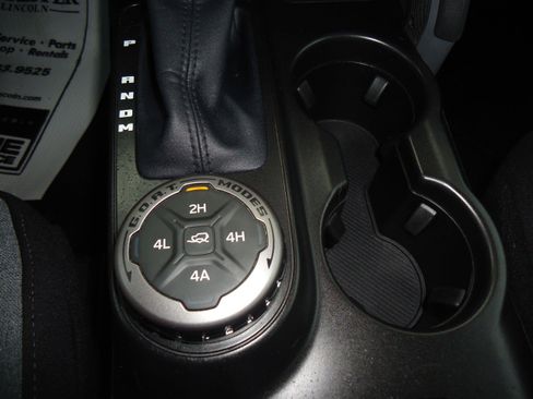 Used 2022 Ford Bronco Big Bend w/ Sasquatch Package image 20