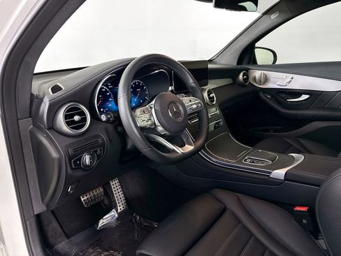 Used 2023 Mercedes-Benz GLC 300 4MATIC Coupe image 9