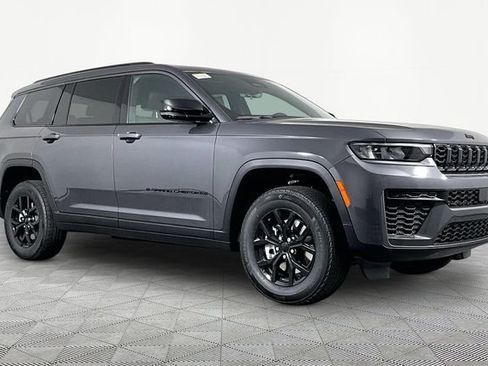 New 2026 Jeep Grand Cherokee L 4WD image 3
