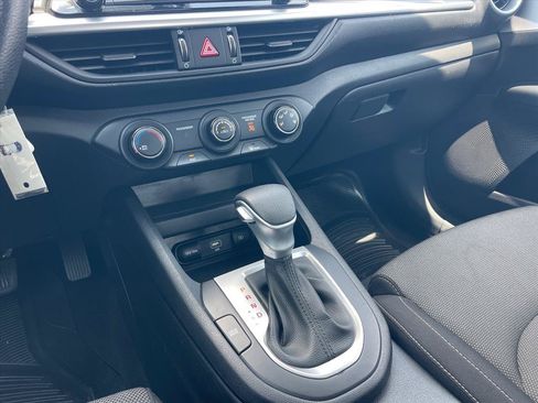 Used 2024 Kia Forte LXS FWD image 18