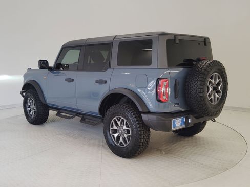 Certified 2024 Ford Bronco Badlands image 3