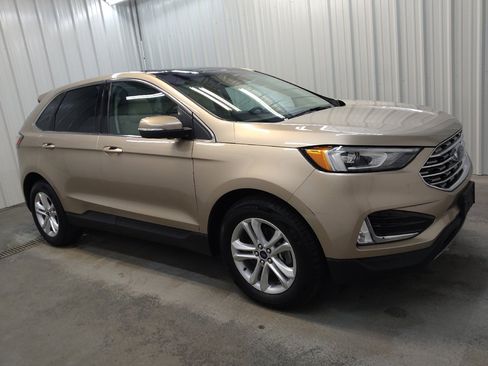 Used 2020 Ford Edge SEL w/ Convenience Package FWD image 11