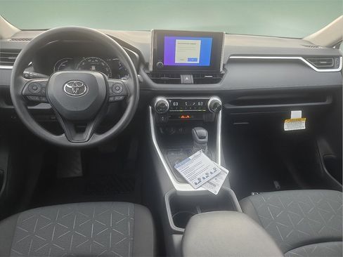 New 2025 Toyota RAV4 XLE image 15