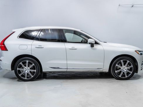 Used 2021 Volvo XC60 T8 Inscription w/ Advanced Package image 8