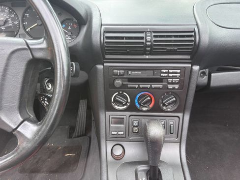 Used 1998 BMW Z3 2.8 image 17