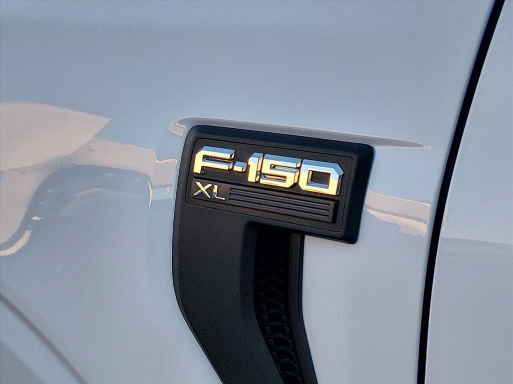 Used 2021 Ford F150 XL w/ Trailer Tow Package RWD image 16
