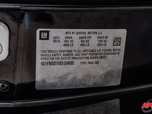 Used 2014 Chevrolet Corvette Stingray Z51 w/ 3LT Preferred Equipment Group image 78