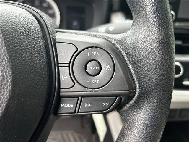 Used 2022 Toyota Corolla Cross L FWD image 15