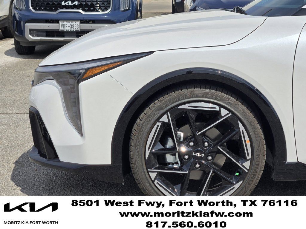 New 2026 Kia K4 EX w/ GT-Line Sunroof Package FWD image 5