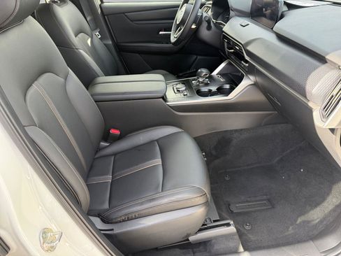 Certified 2025 MAZDA CX-90 3.3 Turbo w/ Select Package image 15