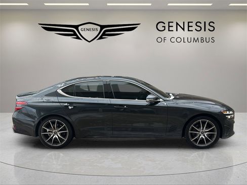 Used 2023 Genesis G70 2.0T image 6