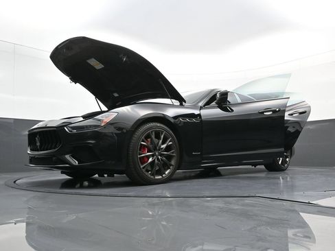 Used 2019 Maserati Ghibli S GranSport Q4 image 39