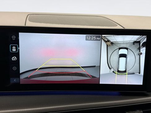 Used 2025 Hyundai Santa Fe Calligraphy image 15