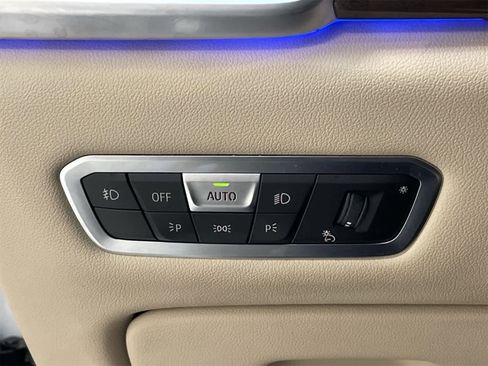 Used 2021 BMW X5 sDrive40i w/ Premium Package image 36