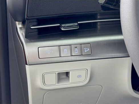 New 2026 Hyundai Kona SE image 14