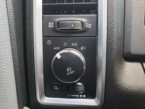 Used 2020 RAM 1500 Warlock w/ Luxury Group AWD/4WD image 31