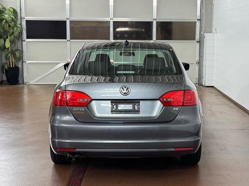 Used 2014 Volkswagen Jetta SE image 4