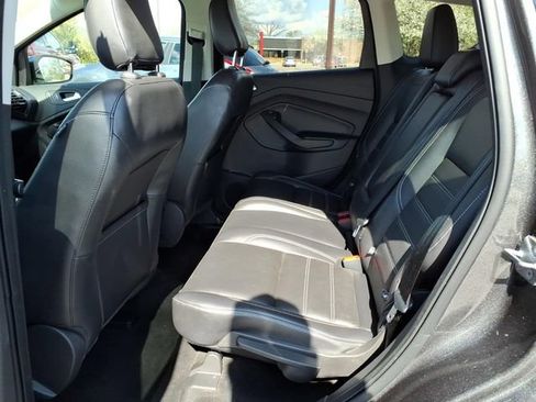 Used 2018 Ford Escape SEL FWD image 10