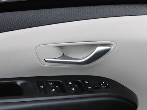 Used 2024 Hyundai Tucson SEL FWD image 13