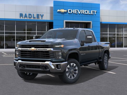 New 2026 Chevrolet Silverado 2500 LT w/ All Star Edition AWD/4WD image 6