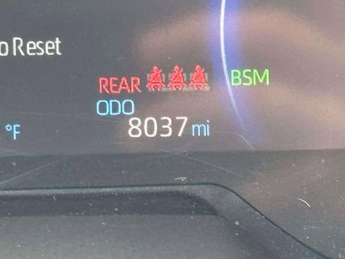 Used 2025 Toyota RAV4 XLE image 25