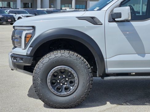 New 2025 Ford F150 Raptor AWD/4WD image 6