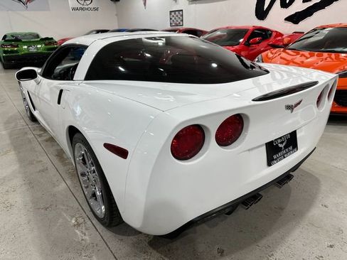 Used 2007 Chevrolet Corvette Coupe w/ Preferred Equipment Group image 3