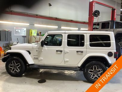 Used 2024 Jeep Wrangler Unlimited Sahara w/ Technology Group