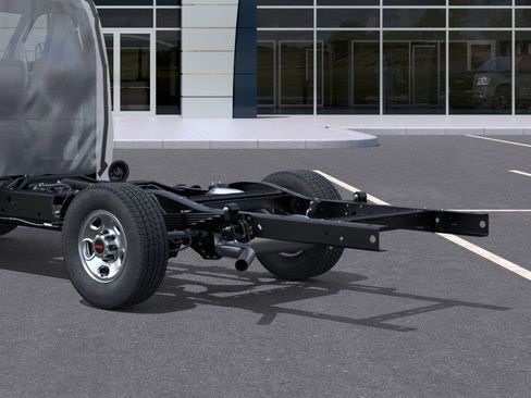 New 2025 GMC Savana 3500 w/ Power Convenience Package image 12