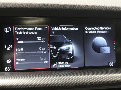 Used 2022 Alfa Romeo Stelvio Veloce image 28