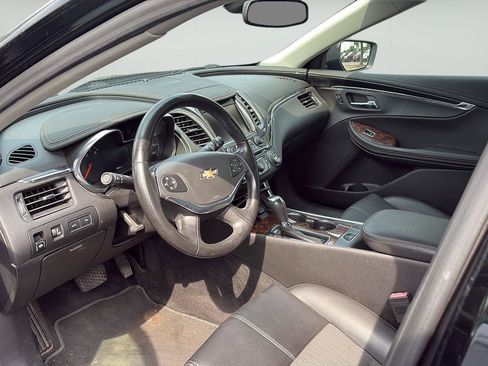 Used 2014 Chevrolet Impala LT w/ Convenience Package FWD image 7