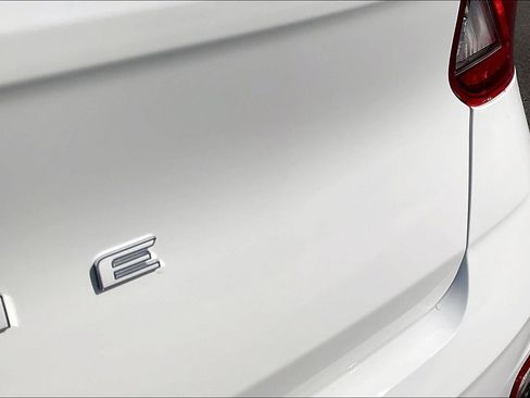 New 2026 Hyundai Venue SEL image 9