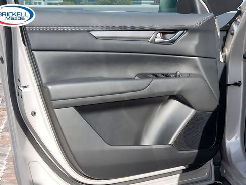 Used 2025 MAZDA CX-5 AWD 2.5 S w/ Select Package image 13