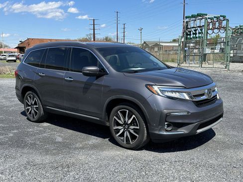 Used 2022 Honda Pilot Touring image 2
