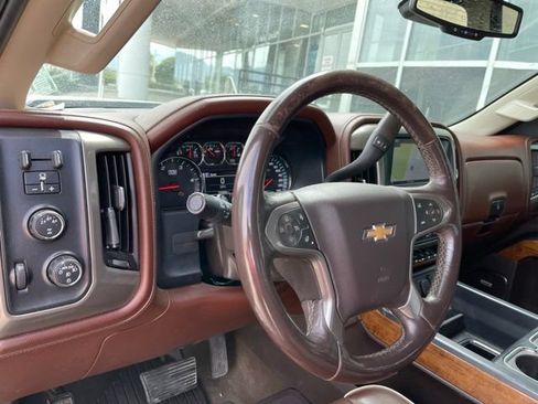 Used 2016 Chevrolet Silverado 2500 High Country w/ Duramax Plus Package AWD/4WD image 7