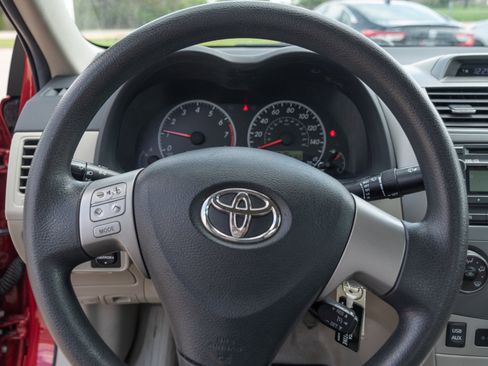 Used 2012 Toyota Corolla LE w/ Protection Pkg FWD image 9
