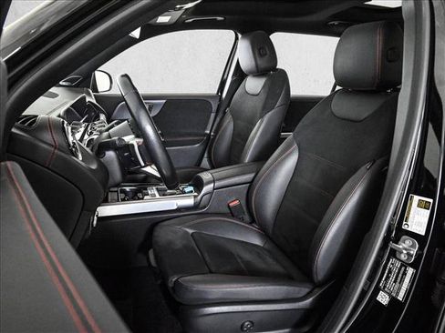 Certified 2024 Mercedes-Benz EQB 300 4MATIC image 18