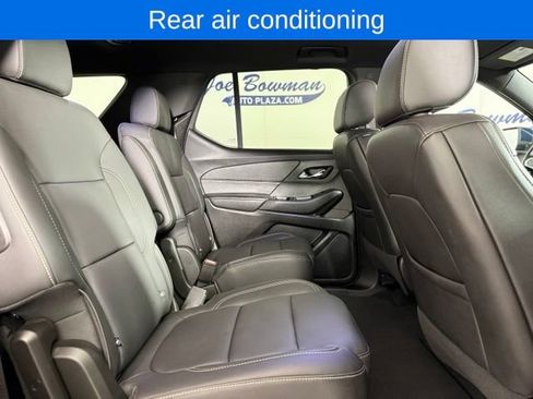 Used 2023 Chevrolet Traverse LT w/ LT Premium Package AWD/4WD image 20