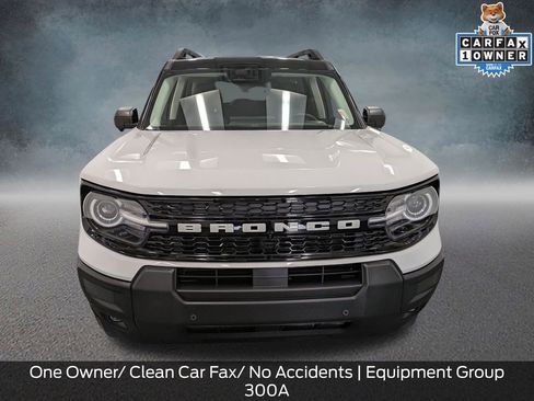 Certified 2025 Ford Bronco Sport Outer Banks w/ Outer Banks Tech Package+ AWD/4WD image 2