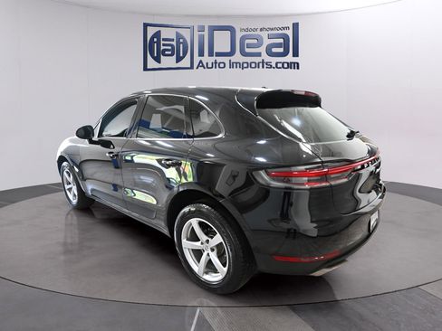 Used 2019 Porsche Macan AWD/4WD image 3